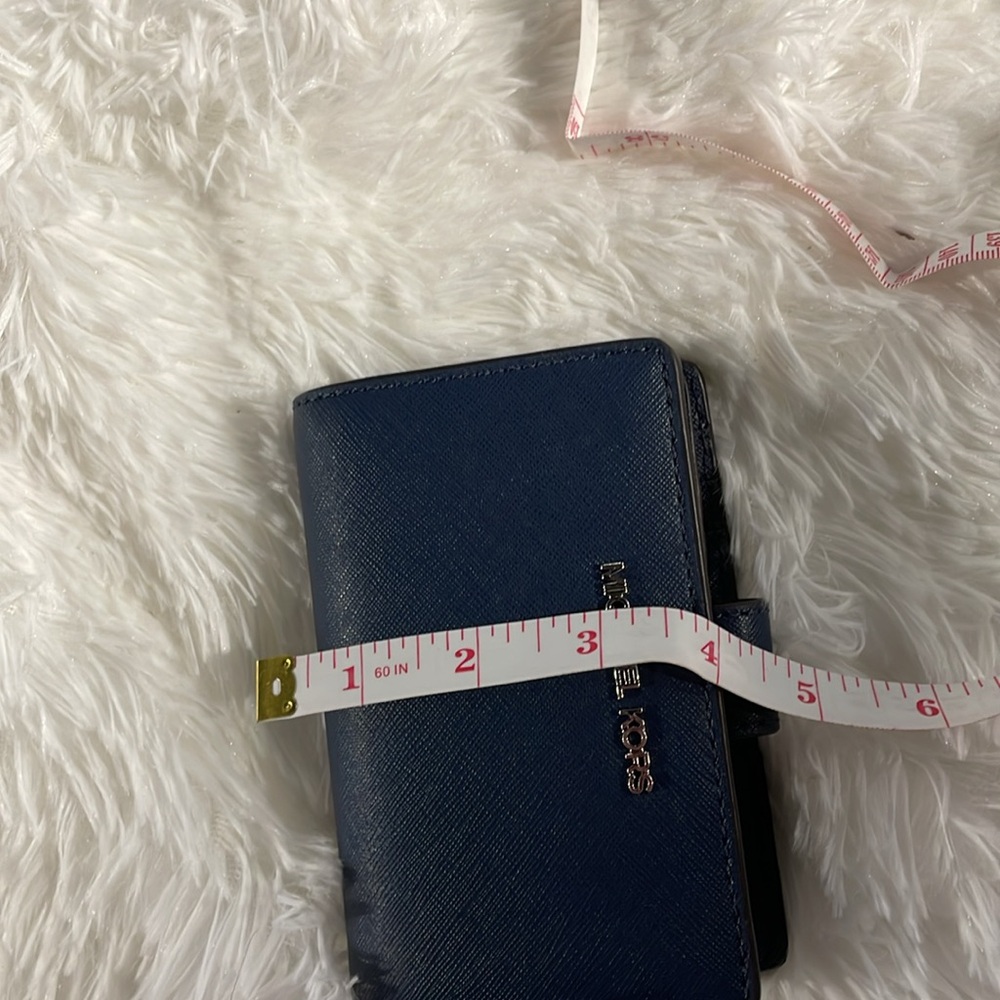 Navy Quilted Shoulder Bag with matching wallet - Picture 9 of 9